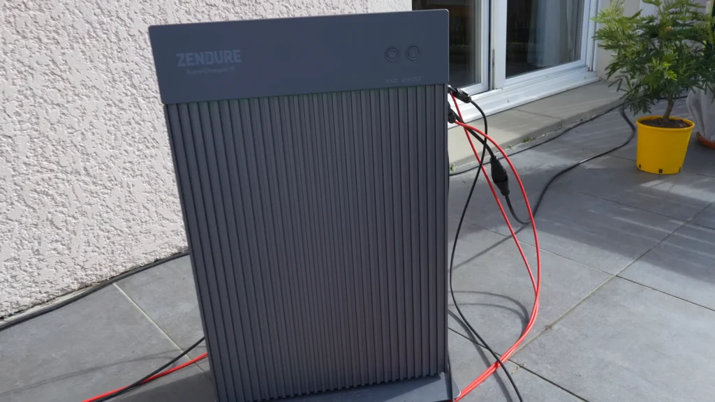 Batterie Zendure AIO 2400 : le solaire "tout-en-un”